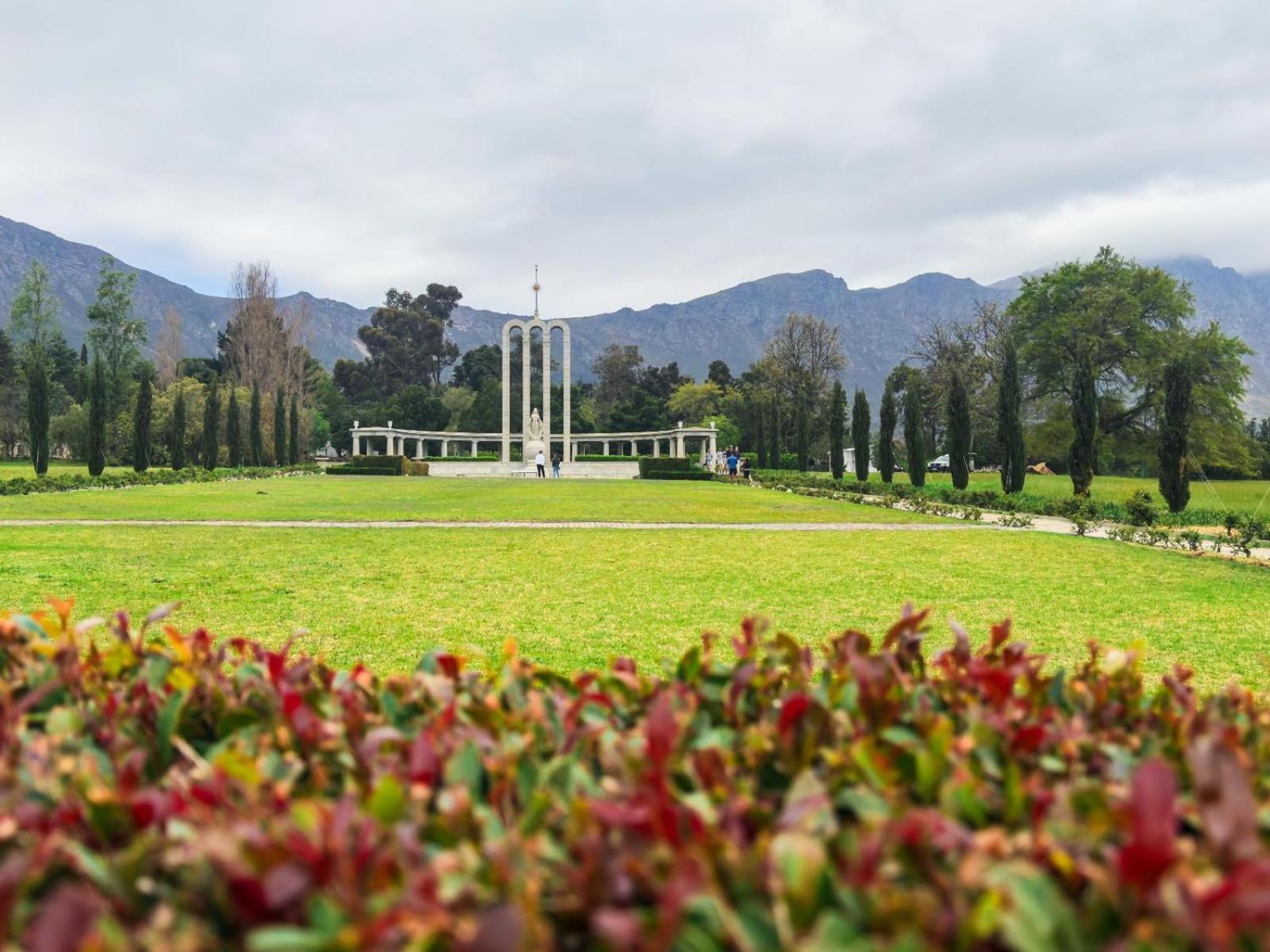 Le Petit Paris Hotel Franschhoek Exterior photo
